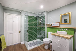 Photo 6- click for photo gallery